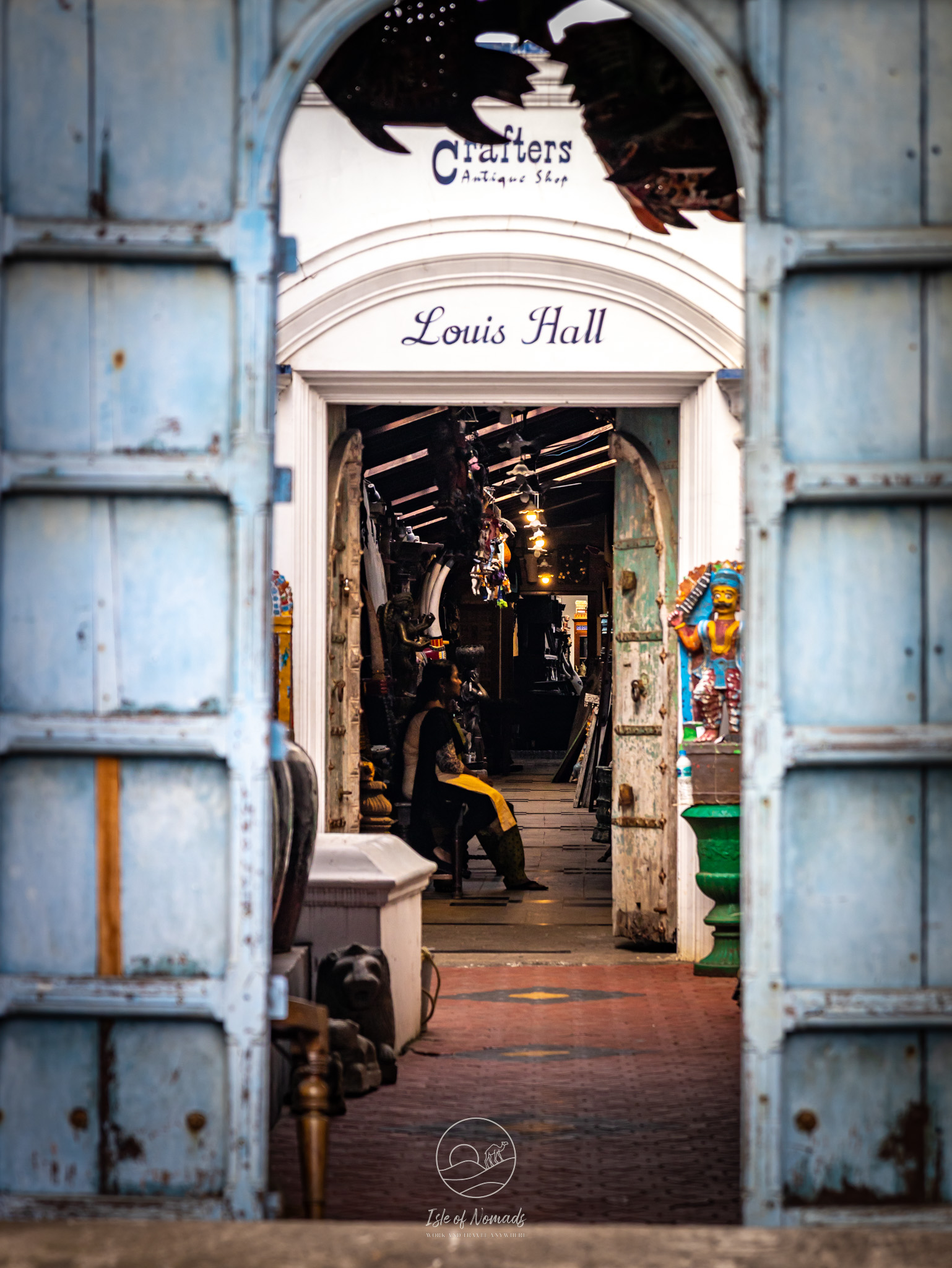 Wandering around is the best way to explore it