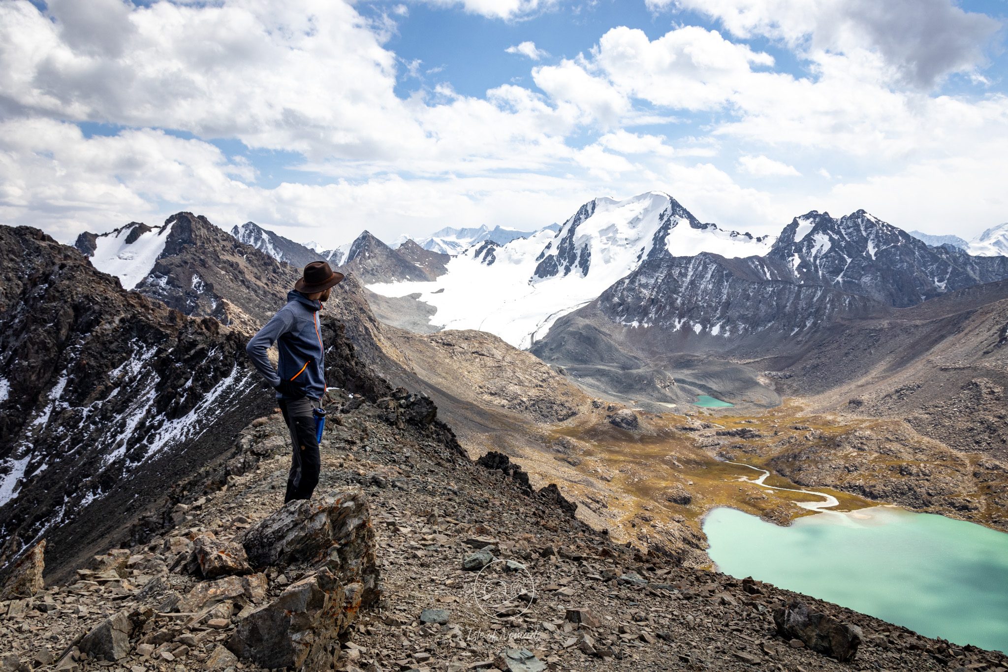 As you can see here, the mountain pass is mostly gravel